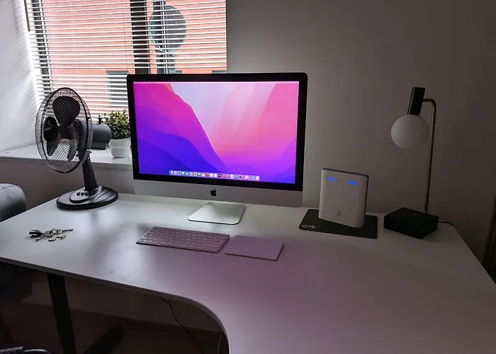 Ultra-central Loft Penthouse Sky Sports & Movies 利兹